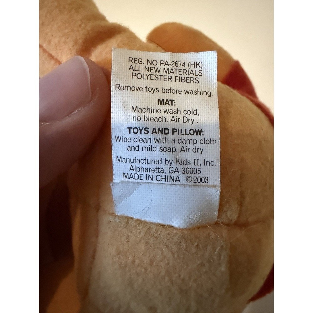 Disney Baby Winnie The Pooh Plush 9" 2003 Kids II Classic Red Shirt - Picture 3 of 5